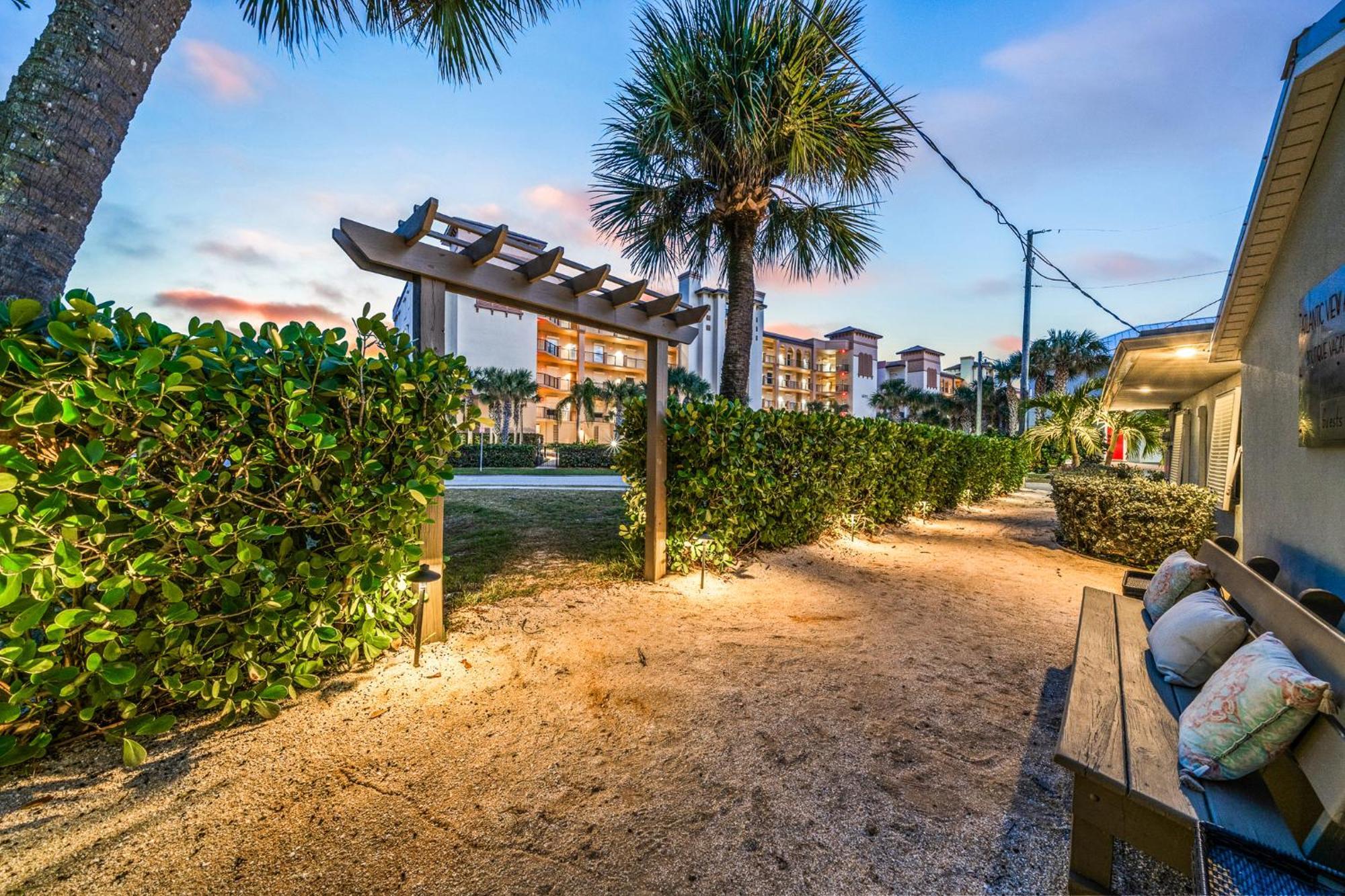 Wonderful Place Wprivate Patio Next To The Beach Cocoa Beach Εξωτερικό φωτογραφία