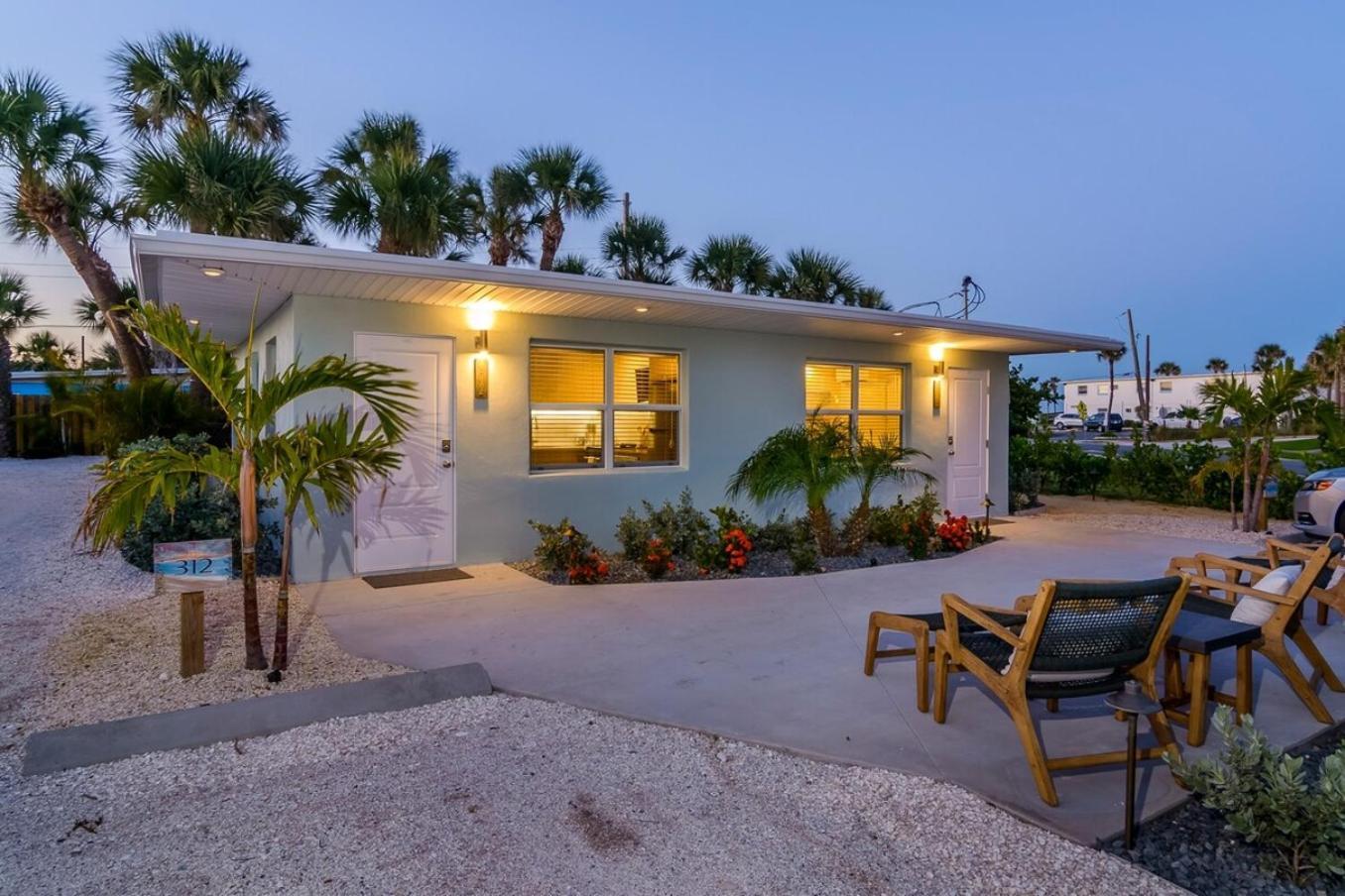 Wonderful Place Wprivate Patio Next To The Beach Cocoa Beach Εξωτερικό φωτογραφία